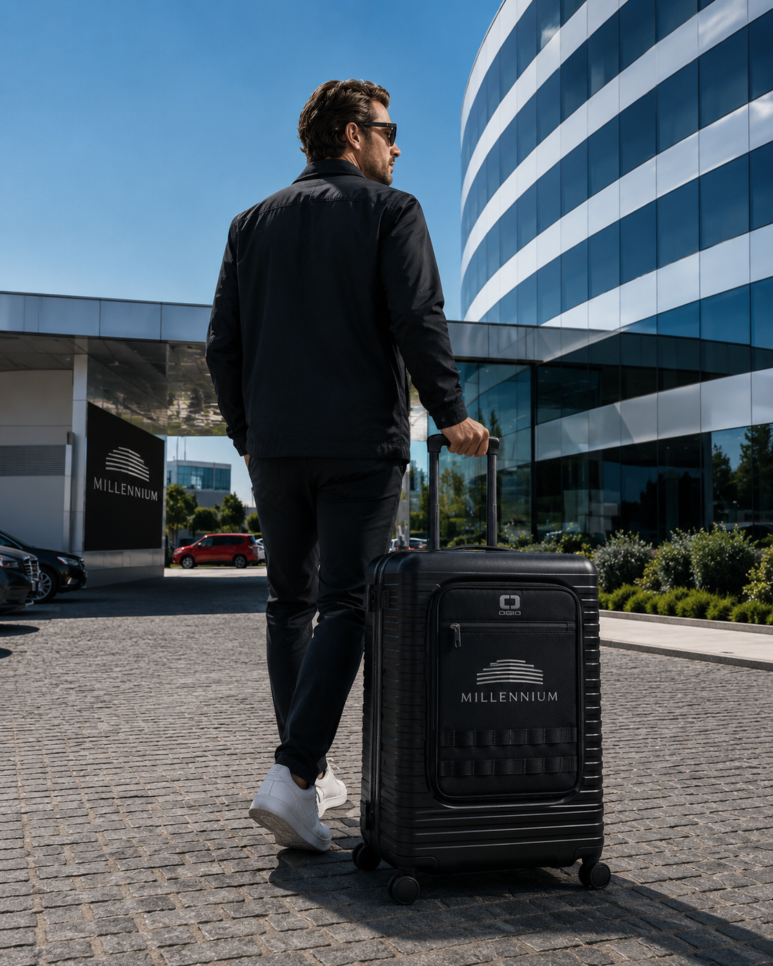 OGIO® Utilitarian Großer Reisekoffer mit Rollen